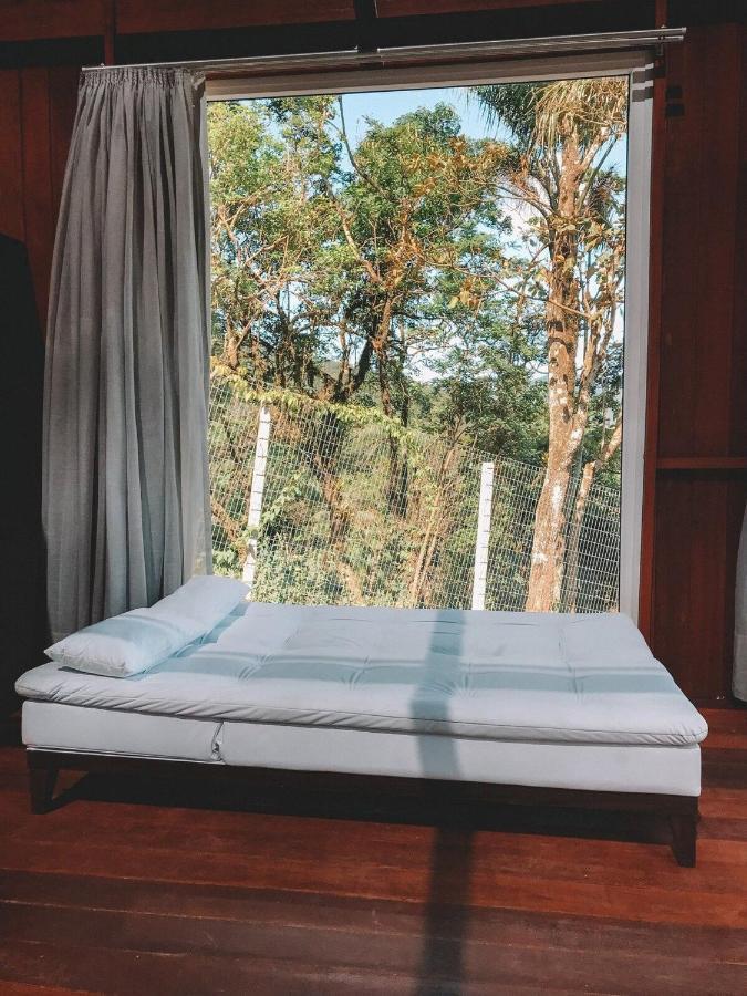 Casa De Vidro Alto Padrao - Hospedar Com Proposito *