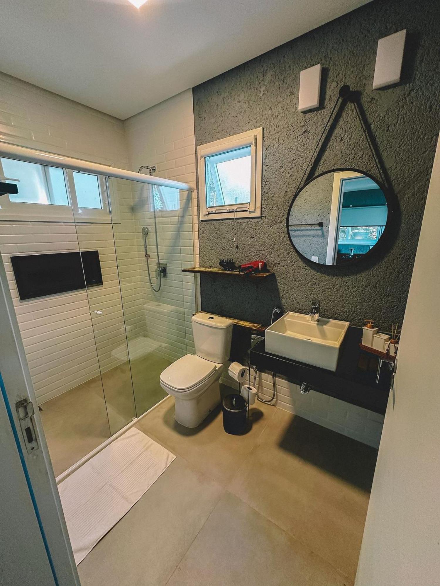 Casa De Vidro Alto Padrao - Hospedar Com Proposito Holiday home *