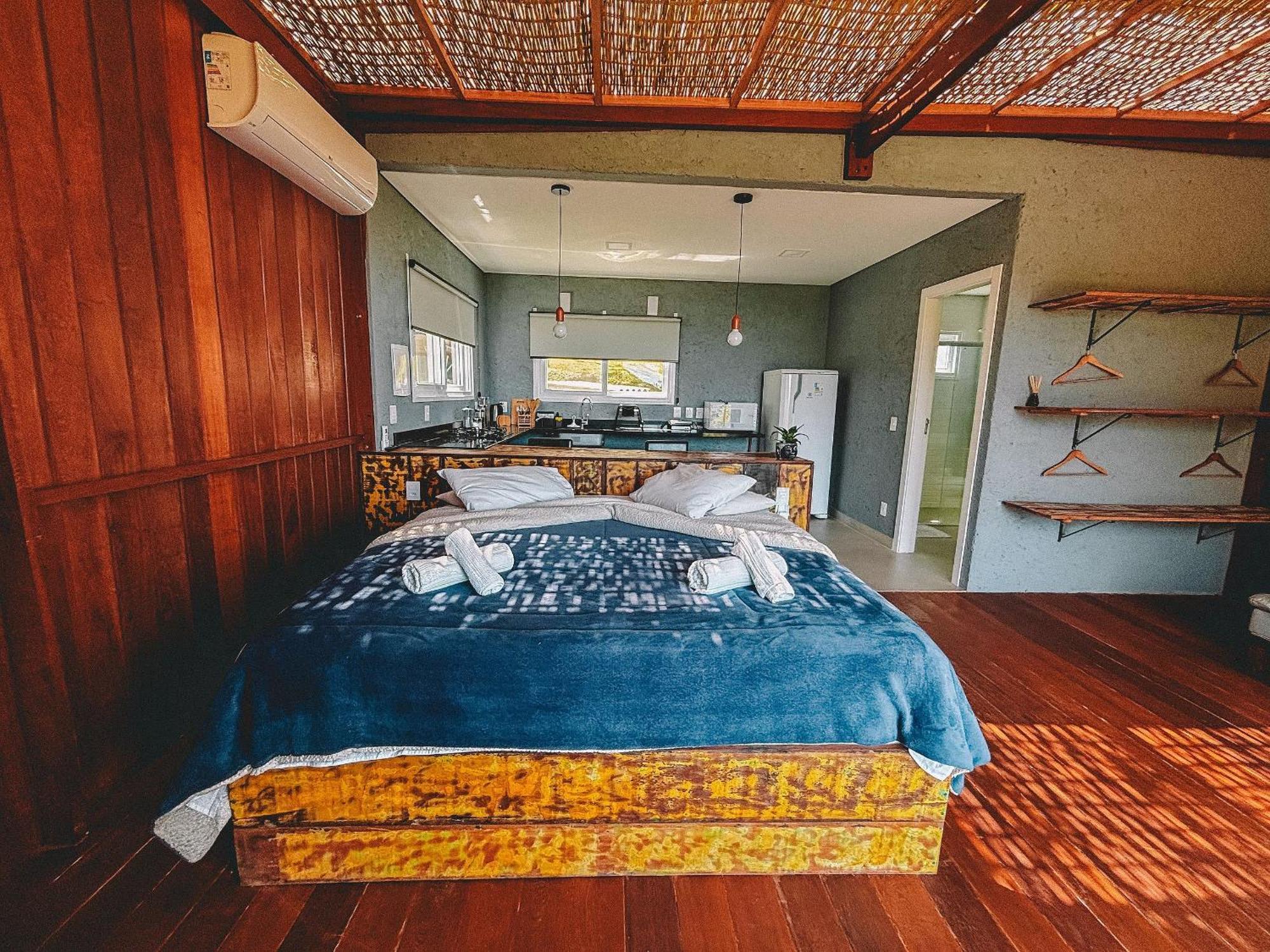 Casa De Vidro Alto Padrao - Hospedar Com Proposito *
